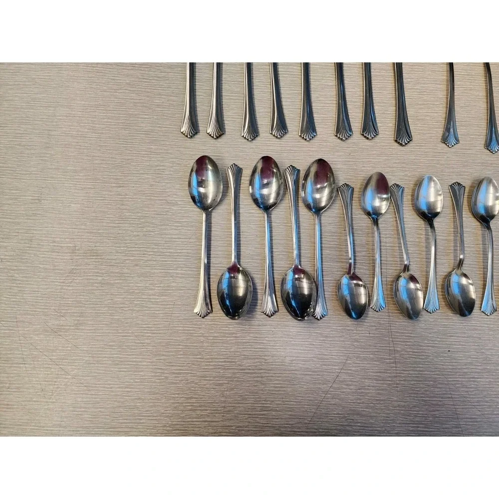 Stanley Roberts Rogers Co‎ SS Triumph Forks Knives Spoons Assortment 35 Pcs